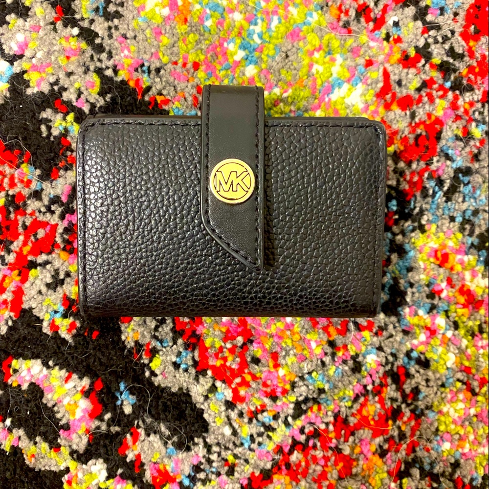 Black Michael Kors Folding Snap Wallet
